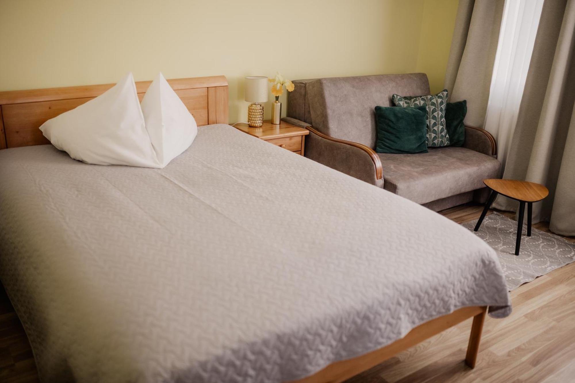 Aparthotel Saules Iela 2A Saldus Zewnętrze zdjęcie